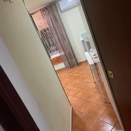 아파트 Centro Storico Casa Mari' *